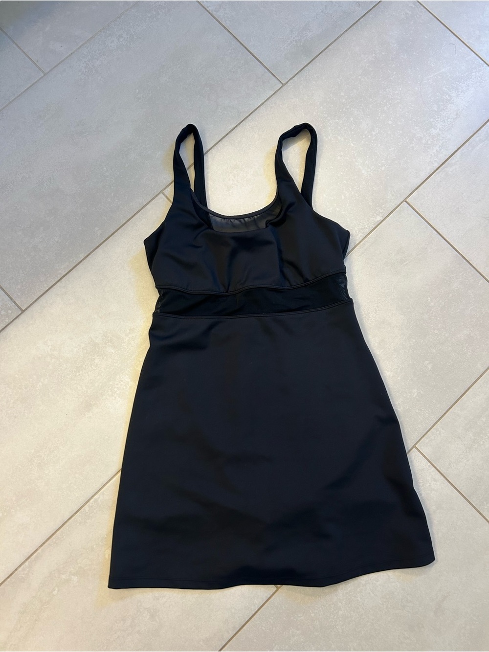 Dress - Picture 5 of 6